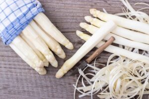 Pasquino De Vuyst, de Square Melon (Belgique) : « La disponibilité des asperges s’est améliorée mais les prix restent élevés » par FreshPlaza